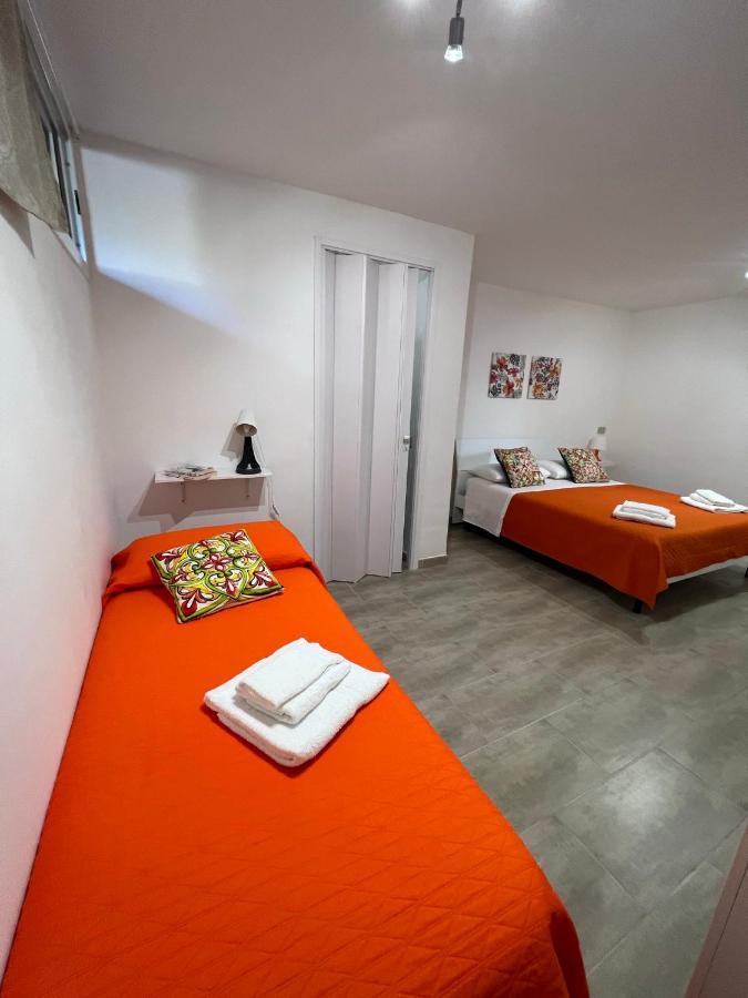 Trentuno Mondello Apartments Bagian luar foto