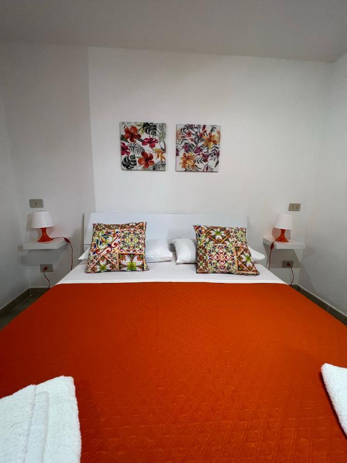 Trentuno Mondello Apartments Bagian luar foto